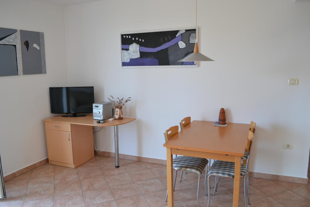 Apartment Jugo Piran Exterior foto