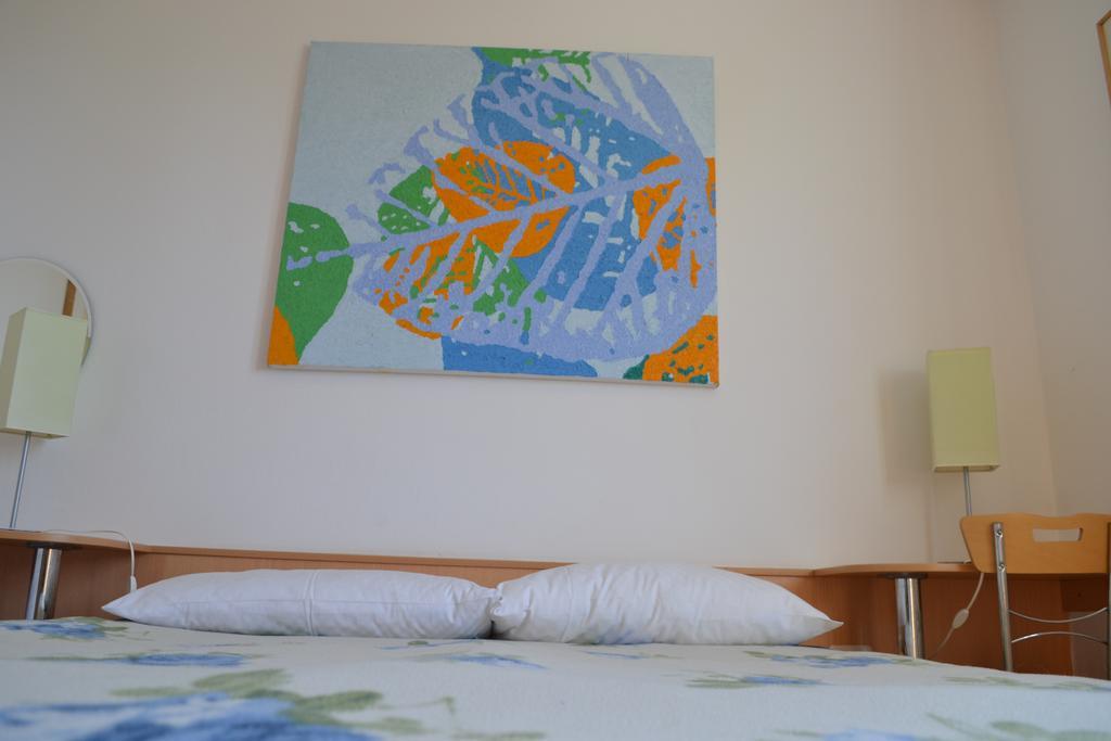 Apartment Jugo Piran Exterior foto